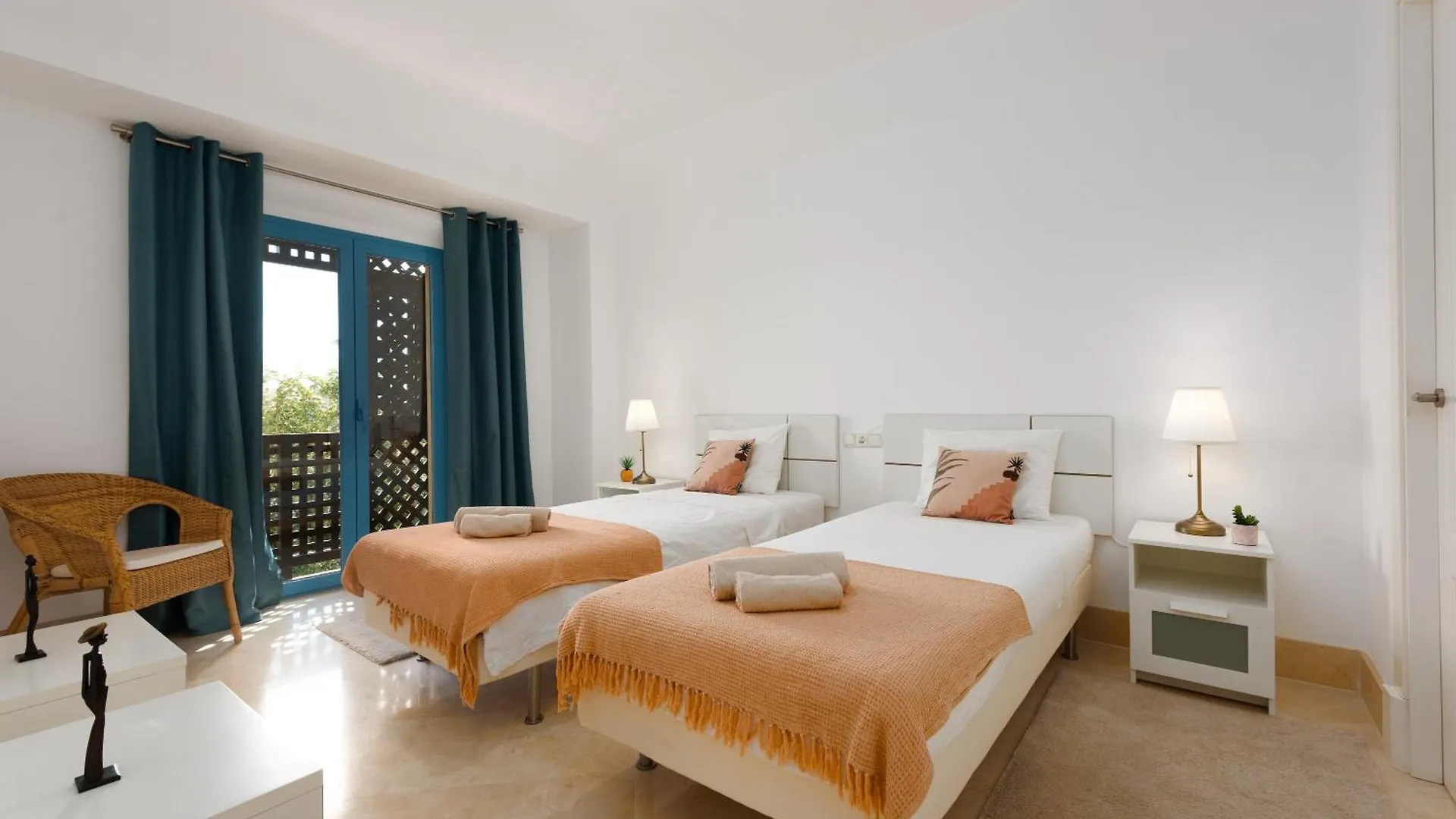 Marina Views Sotogrande Apartment 0*,  Spain